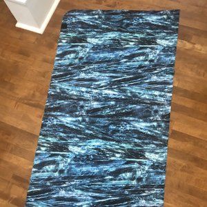 Lululemon Yoga Towel - Large